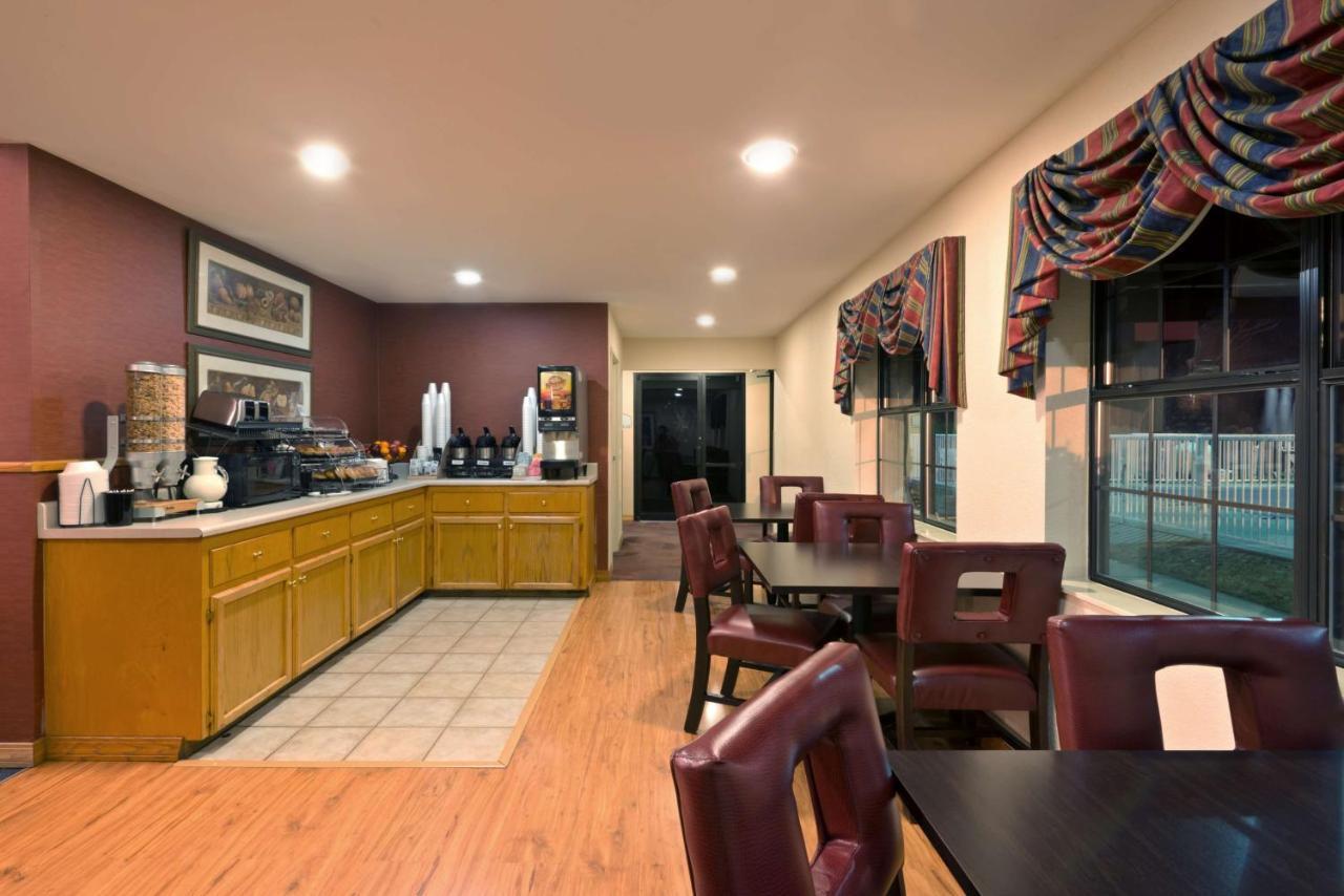 Red Roof Inn North Little Rock Extérieur photo